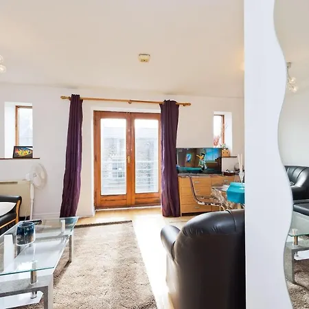 Apartment 1 Bed Apart In Temple Bar